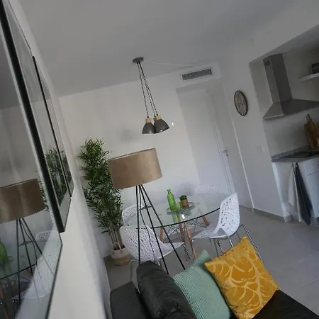 Sun 312 Apartment